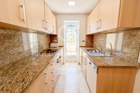 Продажа квартиры в Эстепона, Малага, Испания 2 спальни, 213м2 №158386 - фото 11
