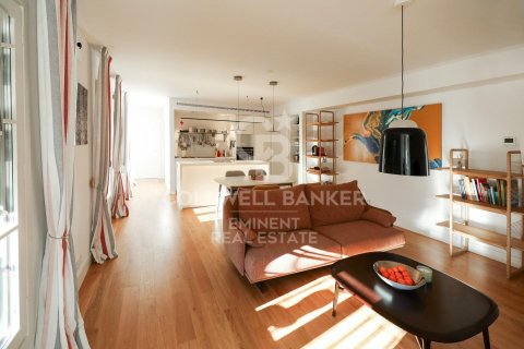 Dzīvoklis Barcelona, Spānijā 2 istabas, 114 m2 Nr. 158387