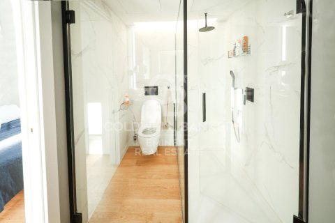 Продажа квартиры в Барселона, Испания 2 спальни, 114м2 №158387 - фото 17