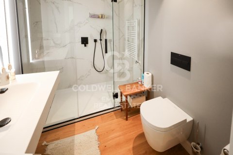 Продажа квартиры в Барселона, Испания 2 спальни, 114м2 №158387 - фото 16