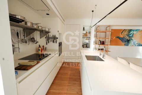 Продажа квартиры в Барселона, Испания 2 спальни, 114м2 №158387 - фото 3