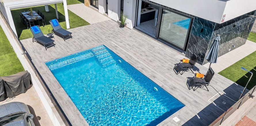 Villa Torrevieja, Alicante, Spānijā 120 m2 Nr. 195884