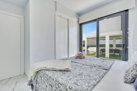 Villa pārdošanā Torrevieja, Alicante, Spānijā 120 m2 Nr. 195884 - attēls 18