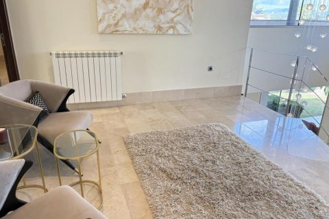 Villa till salu i Murcia, Spanien 5 sovrum, 676 kvm. Nr. 143673 - foto 24