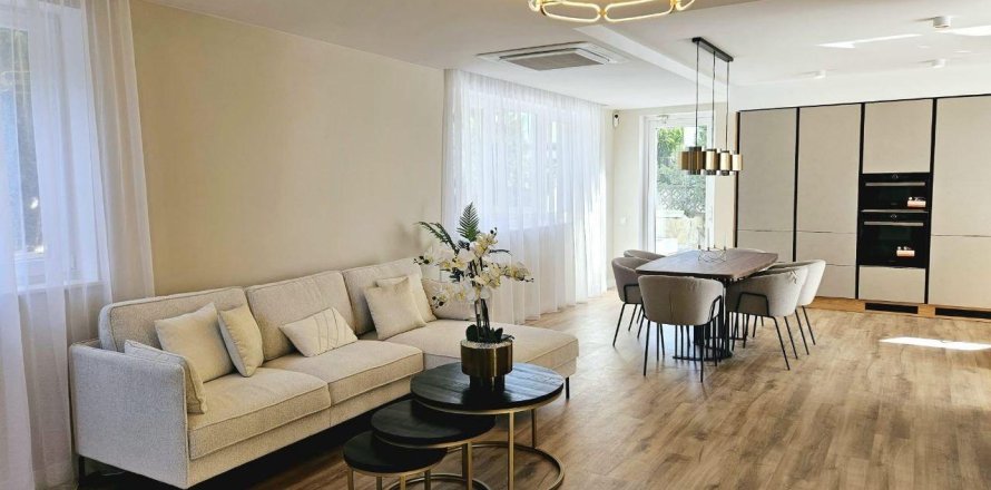 Villa Calpe, Alicante, Spānijā 4 istabas, 220 m2 Nr. 165330