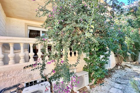 House for sale in L'Alfàs del Pi, Alicante, Spain 4 bedrooms, 308 sq.m. No. 165328 - photo 12