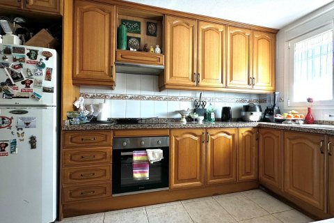 House for sale in L'Alfàs del Pi, Alicante, Spain 4 bedrooms, 308 sq.m. No. 165328 - photo 15