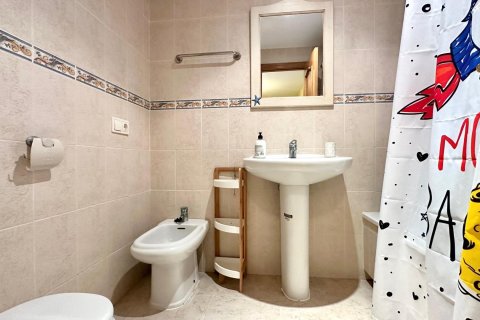 House for sale in L'Alfàs del Pi, Alicante, Spain 4 bedrooms, 308 sq.m. No. 165328 - photo 24