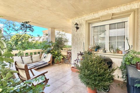 House for sale in L'Alfàs del Pi, Alicante, Spain 4 bedrooms, 308 sq.m. No. 165328 - photo 6