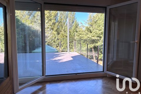 Lägenhet till salu i Sariegos, Leon, Spanien 4 sovrum, 261 kvm. Nr. 153019 - foto 8