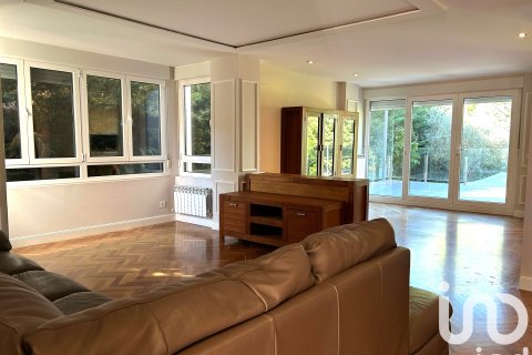 Lägenhet till salu i Sariegos, Leon, Spanien 4 sovrum, 261 kvm. Nr. 153019 - foto 5