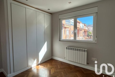 Lägenhet till salu i Sariegos, Leon, Spanien 4 sovrum, 261 kvm. Nr. 153019 - foto 26