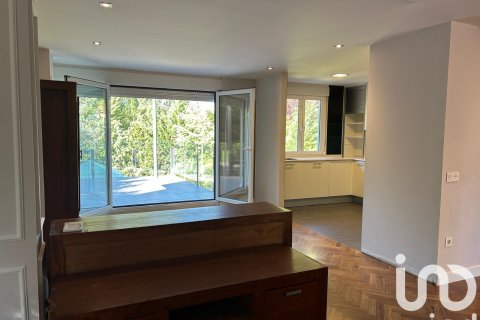 Lägenhet till salu i Sariegos, Leon, Spanien 4 sovrum, 261 kvm. Nr. 153019 - foto 2