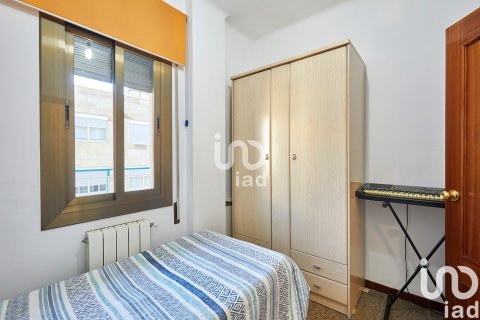 Lägenhet till salu i Barcelona, Spanien 3 sovrum, 67 kvm. Nr. 153021 - foto 19