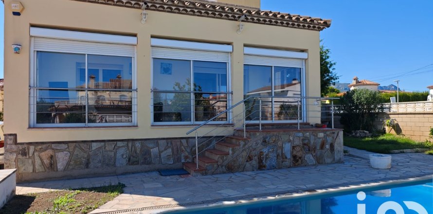 Дом в Мон-Риг-дель-Камп, Таррагона, Испания 5 спален, 295м2 №153022