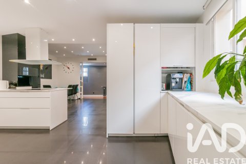 Lägenhet till salu i Madrid, Spanien 4 sovrum, 395 kvm. Nr. 153020 - foto 28