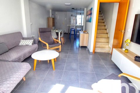 Kaupunkipientalo myytävänä Oliva, Valencia, Espanja, 3 makuuhuonetta, 100 m2 No. 153024 - kuva 11