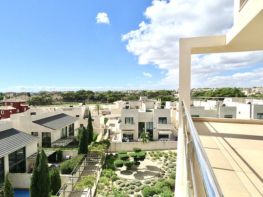 Penthouse in Los Dolses, Alicante, Spain 3 bedrooms, 100 sq.m. No. 103473