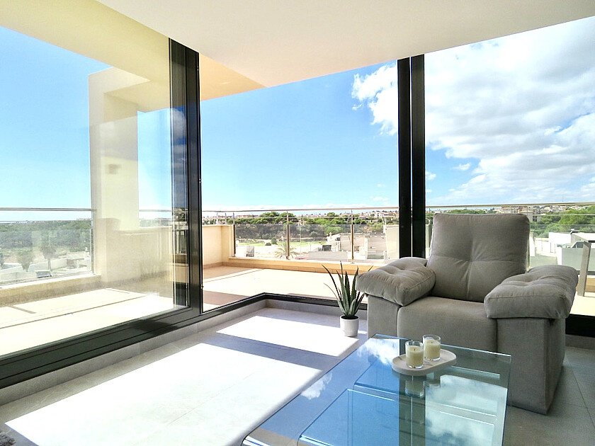 Penthouse in Los Dolses, Alicante, Spain 3 bedrooms, 100 sq.m. No. 103473