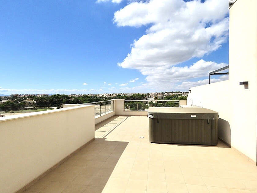 Penthouse in Los Dolses, Alicante, Spain 3 bedrooms, 100 sq.m. No. 103473