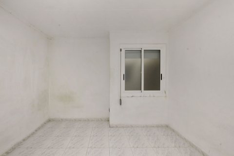 Wohnung zum Verkauf in Terrassa, Barcelona, Spanien 3 Schlafzimmer, 84 m2 Nr. 191373 - Foto 8