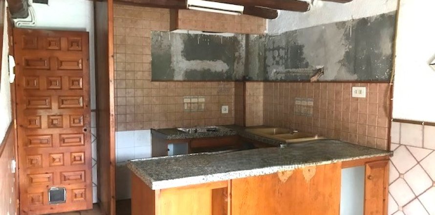Talo Suria, Barcelona, Espanja 3 makuuhuonetta, 203 m2 No. 191368