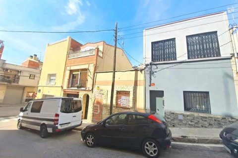 Apartament w Terrassa, Barcelona, Hiszpania 4 sypialnie, 146 mkw. nr 191367 – zdjęcie 3