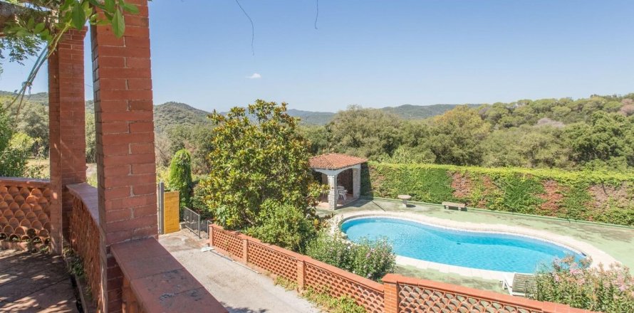 Сasa en Dosrius, Barcelona, España 6 dormitorios, No. 140959