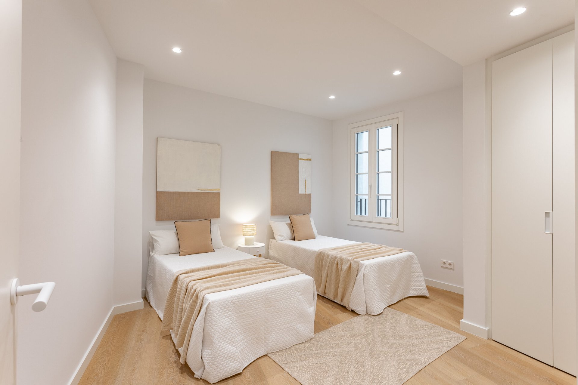 Apartament w Barcelona, Hiszpania 3 sypialnie,  nr 140960