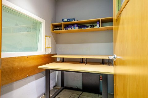 Komerciāls īpašums pārdošanā Santa Coloma de Gramenet, Barcelona, Spānijā 414 m2 Nr. 167013 - attēls 16