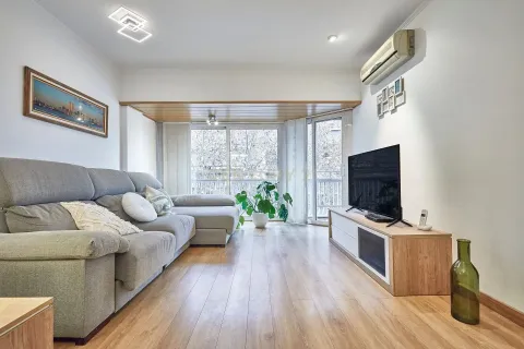 Dzīvoklis Manresa, Barcelona, Spānijā 4 istabas, 109 m2 Nr. 167014