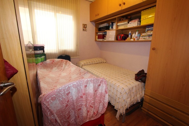 Квартира в Гуардамар-дель-Сегура, Аликанте, Испания 4 спальни, 110м2 №80239