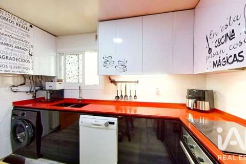 Penthouse w El Vendrell, Tarragona, Hiszpania 3 sypialnie, 141 mkw. nr 188012 – zdjęcie 22