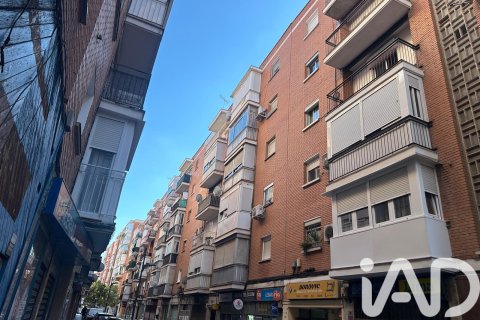 Lägenhet i Alcorcon, Madrid, Spanien 3 sovrum, 76 kvm. Nr. 187936