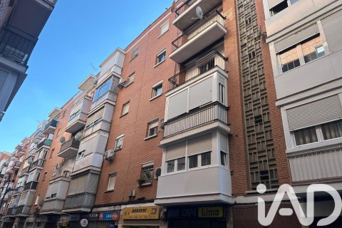 Lägenhet till salu i Alcorcon, Madrid, Spanien 3 sovrum, 76 kvm. Nr. 187936 - foto 2