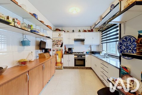 Duplex a Poio, Pontevedra, Spagna 3 camere da letto, 107 mq. N° 187938