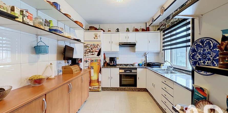 Duplex a Poio, Pontevedra, Spagna 3 camere da letto, 107 mq. N° 187938