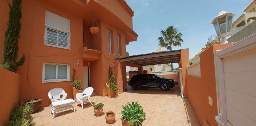 Huvila Calpe, Alicante, Espanja 4 makuuhuonetta, 341 m2 No. 115307