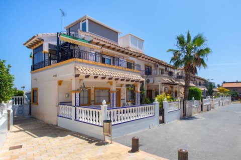 Bungalow a Rocio Del Mar, Alicante, Spagna 2 camere da letto, 113 mq. N° 180386