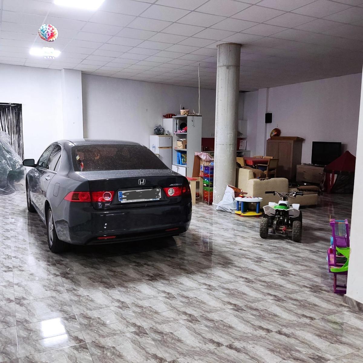 Propiedad comercial en Guardamar del Segura, Alicante, España 179 m2 No. 183880