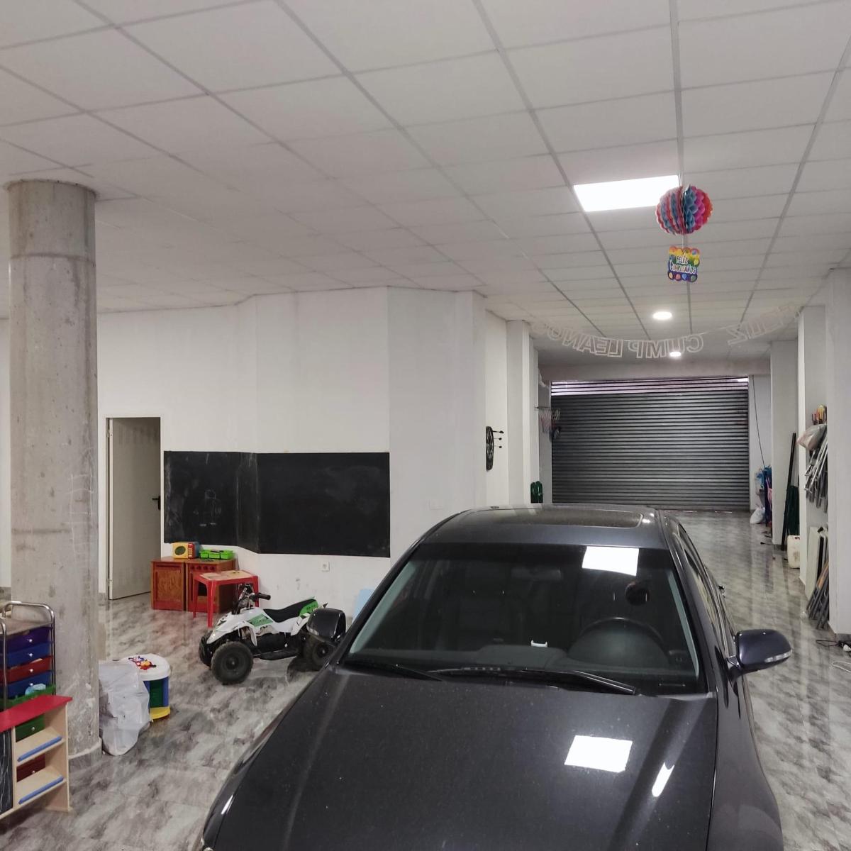 Propiedad comercial en Guardamar del Segura, Alicante, España 179 m2 No. 183880