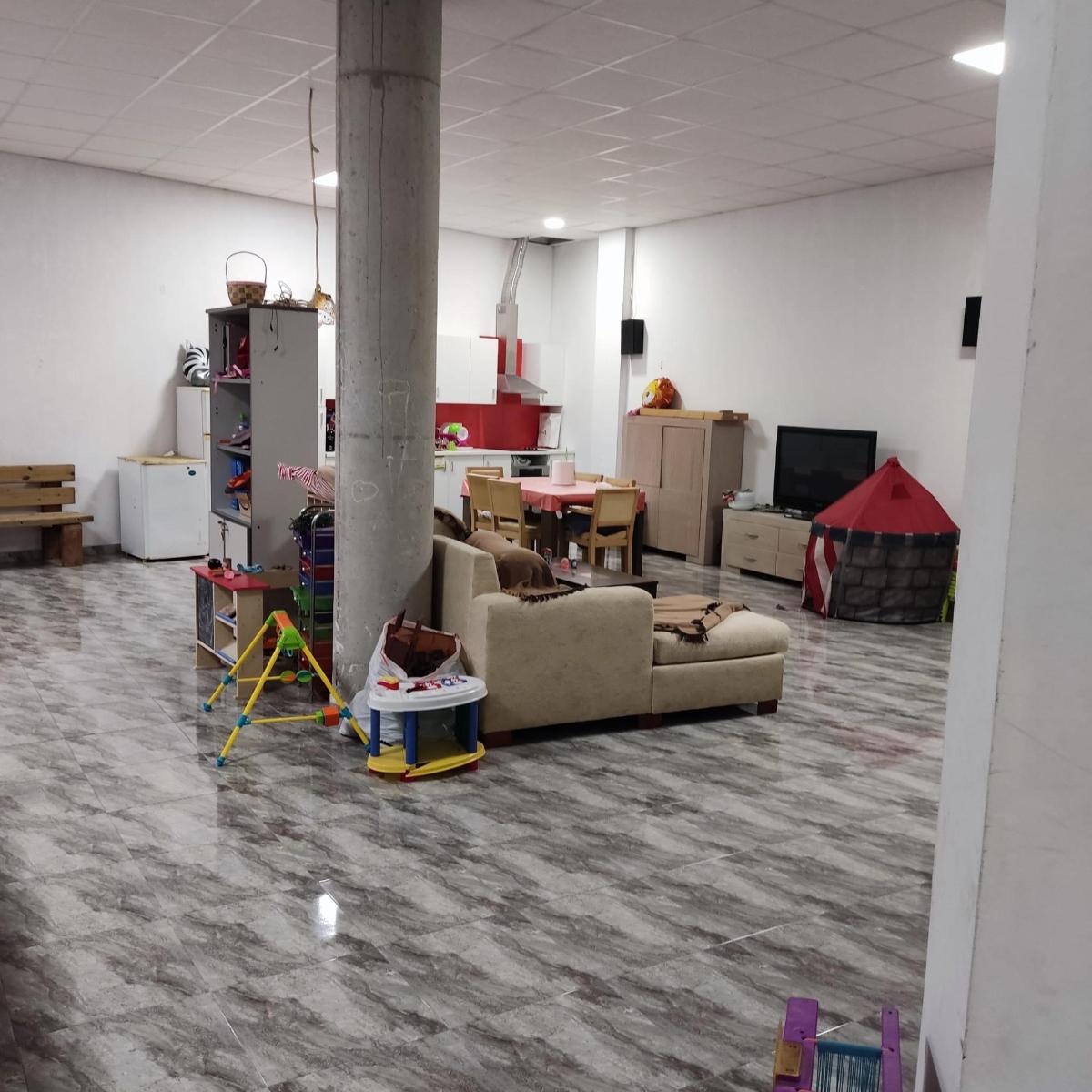 Propiedad comercial en Guardamar del Segura, Alicante, España 179 m2 No. 183880