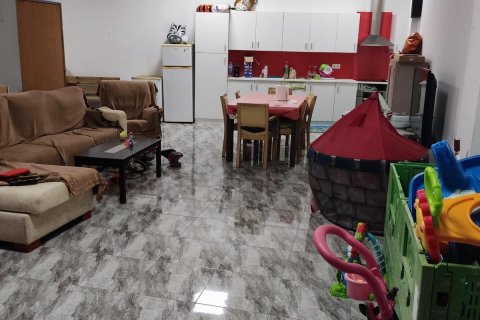 Gewerbeimmobilien zum Verkauf in Guardamar del Segura, Alicante, Spanien 179 m2 Nr. 183880 - Foto 3