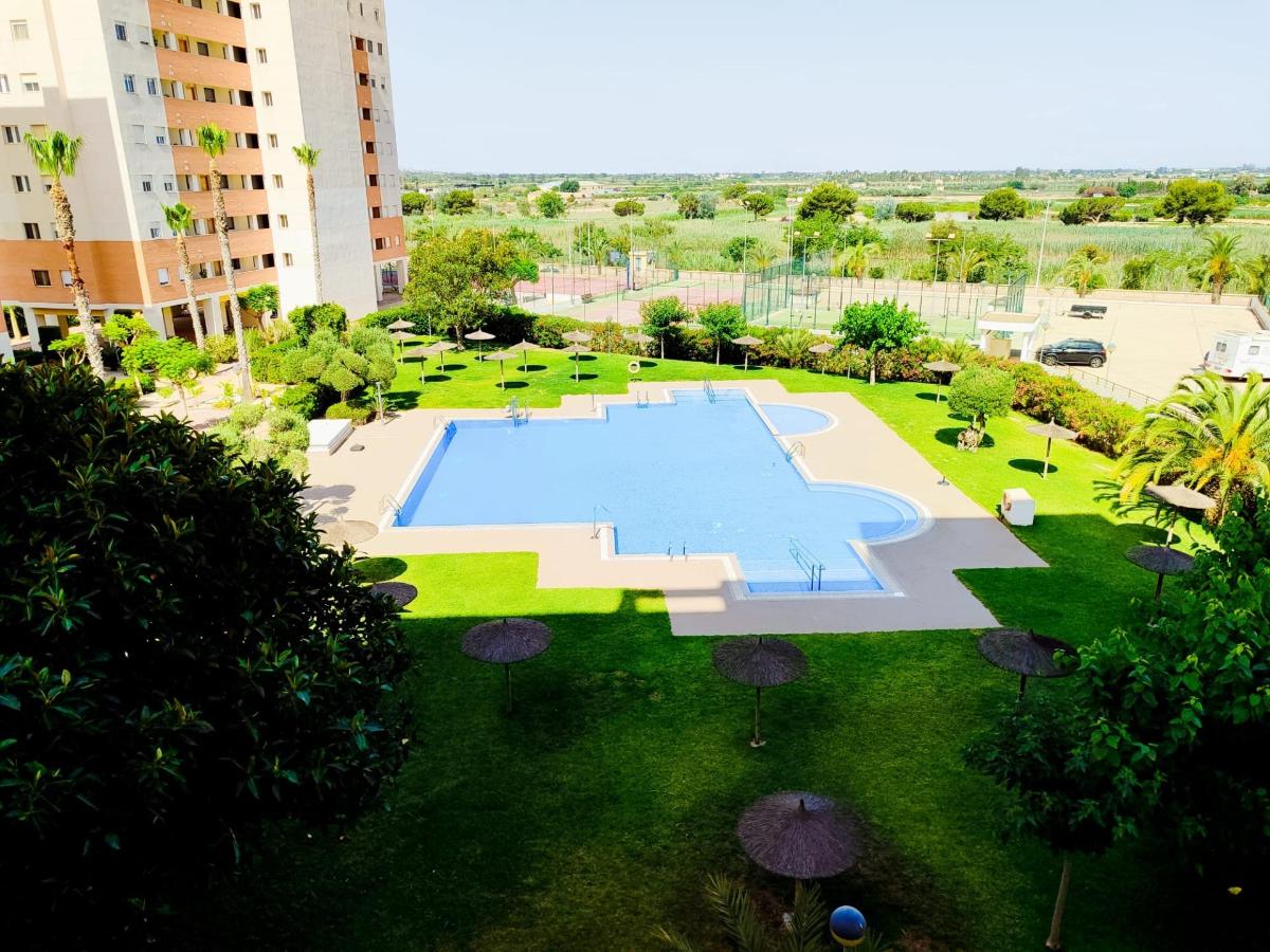 Appartamento a Guardamar del Segura, Alicante, Spagna 2 camere da letto, 80 mq. N° 183881