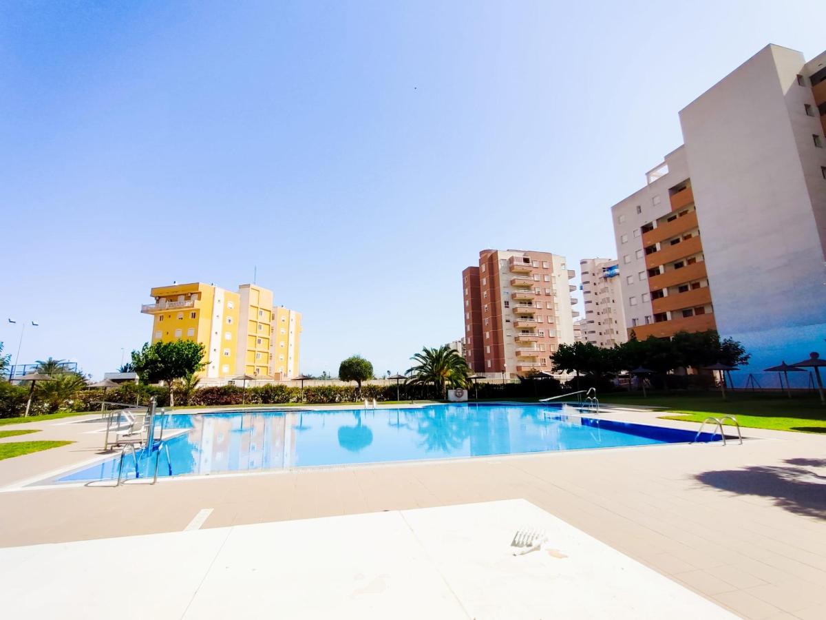 Appartamento a Guardamar del Segura, Alicante, Spagna 2 camere da letto, 80 mq. N° 183881