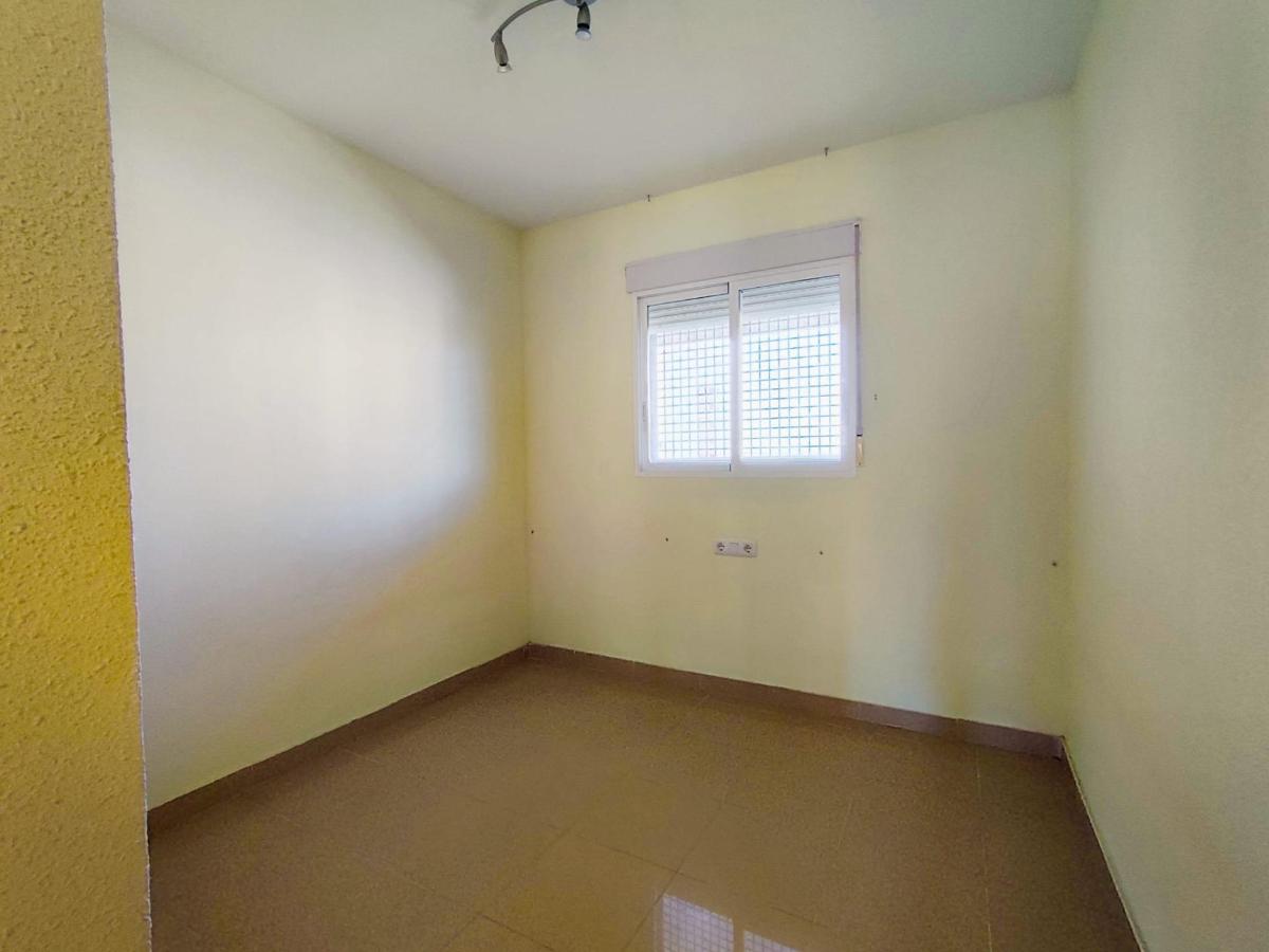 Appartamento a Guardamar del Segura, Alicante, Spagna 2 camere da letto, 80 mq. N° 183881