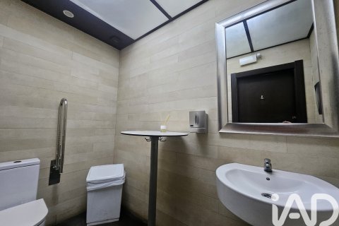Propiedad comercial en venta en Águilas, Murcia, España 1 dormitorio, 144 m2 No. 187923 - foto 6