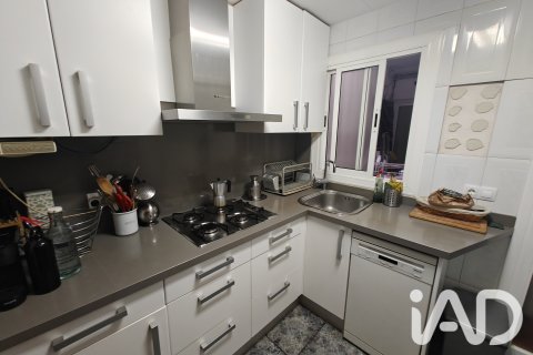 Wohnung zum Verkauf in Barcelona, Spanien 4 Schlafzimmer, 93 m2 Nr. 187941 - Foto 10