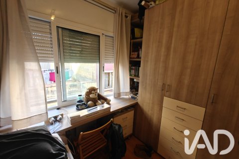 Wohnung zum Verkauf in Barcelona, Spanien 4 Schlafzimmer, 93 m2 Nr. 187941 - Foto 16