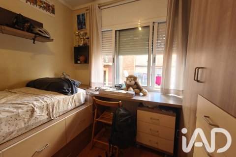 Wohnung zum Verkauf in Barcelona, Spanien 4 Schlafzimmer, 93 m2 Nr. 187941 - Foto 17